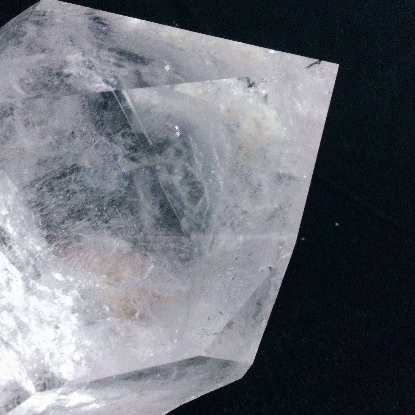 UNQ-1001 (Very Rare Manifestation Crystal)