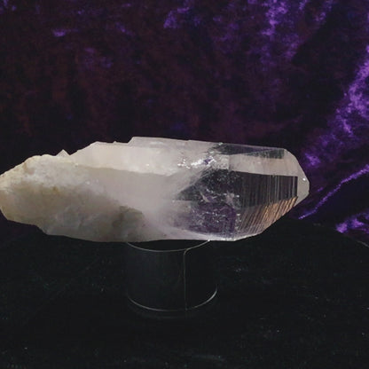 P3-1009 (Unique Crystal Point)