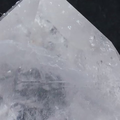 UNQ-1001 (Very Rare Manifestation Crystal)